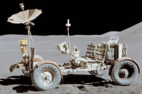 http://davesweb.cnchost.com/Apollo15LunarRover.jpg